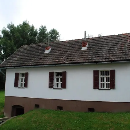 Ruhig Gelegenes Fuer Erholsamen Urlaub Auf Dem Land Inmitten Der Thermenregion Sloweniens